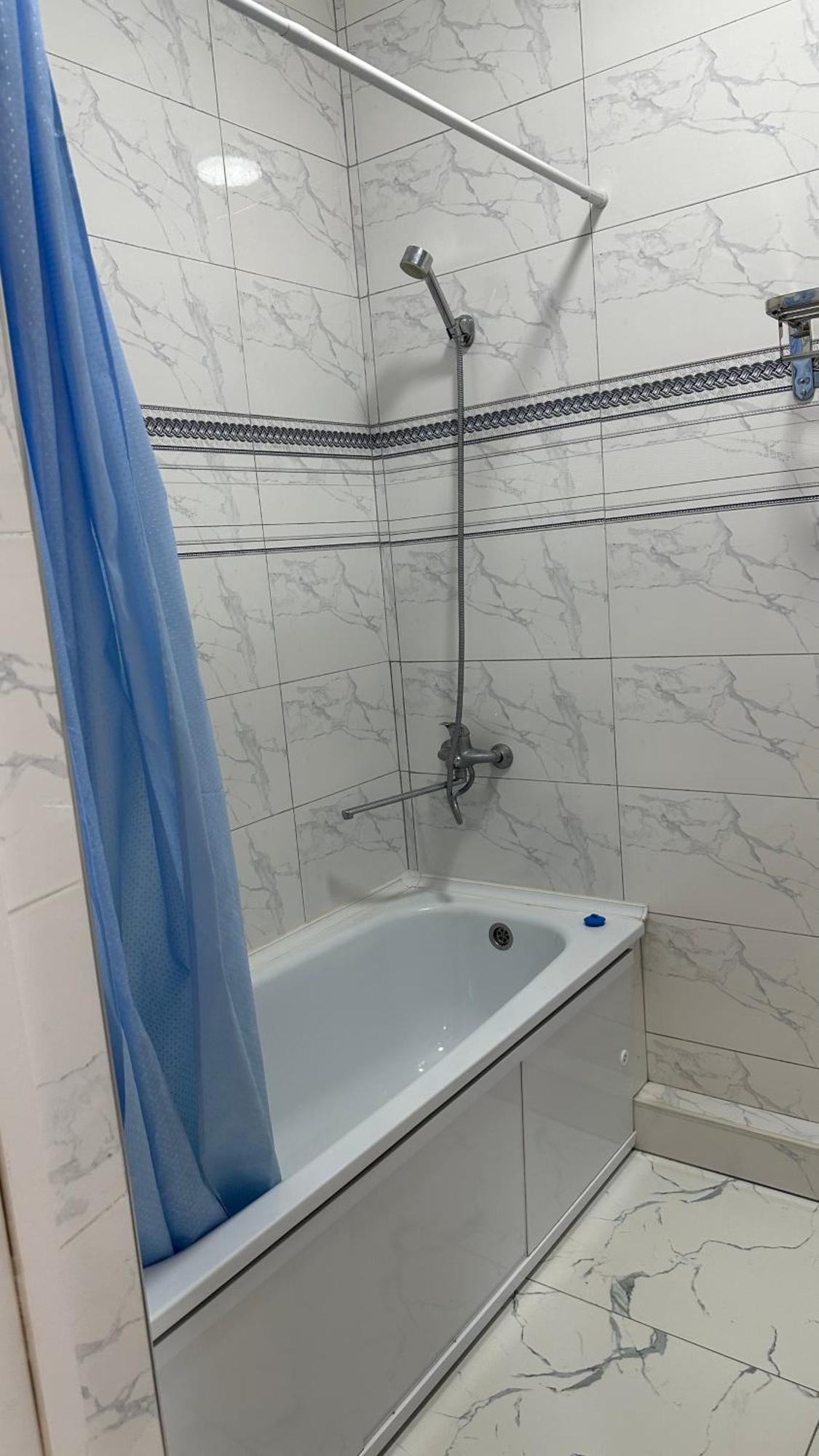 Central Apartment Бишкек Экстерьер фото